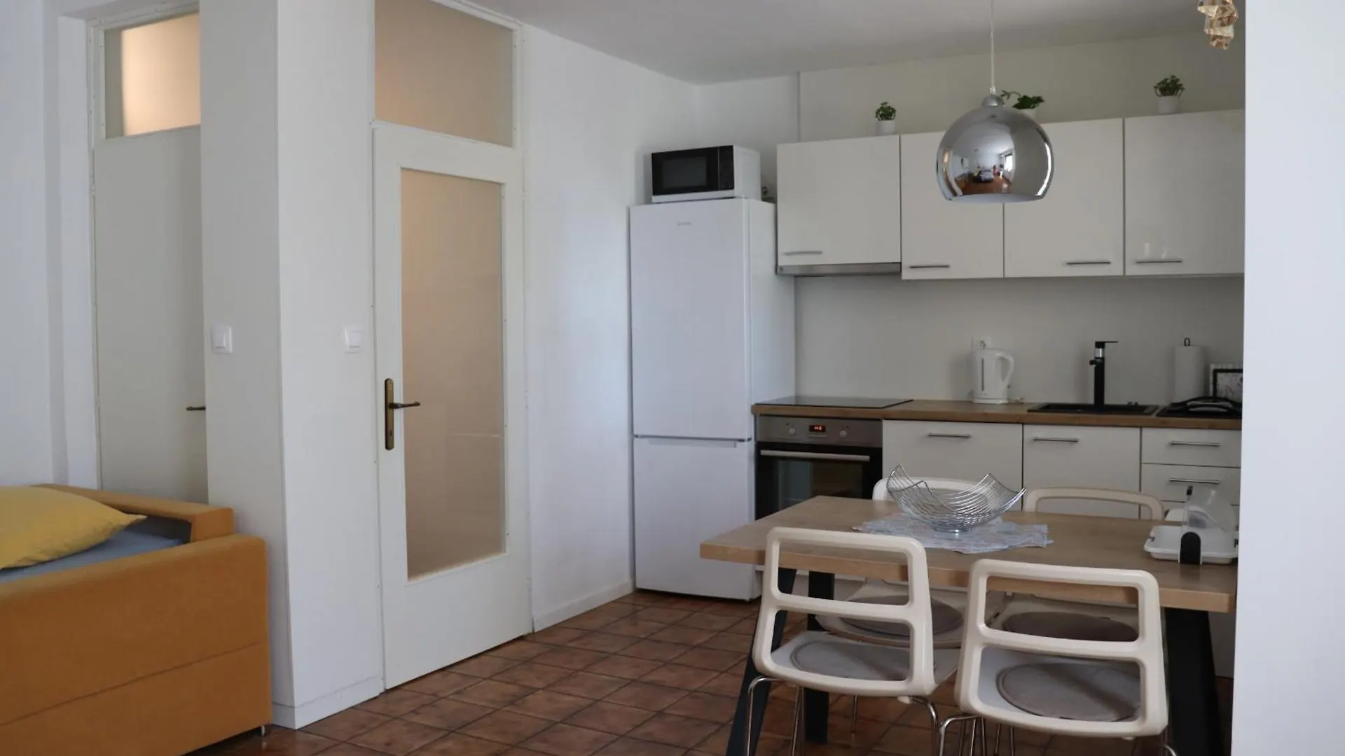 Apartments Zvezdica*** With Garden Zambratija