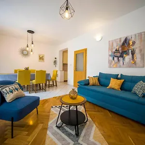 3-bedroom-apartment-antonio.splithotels.org/