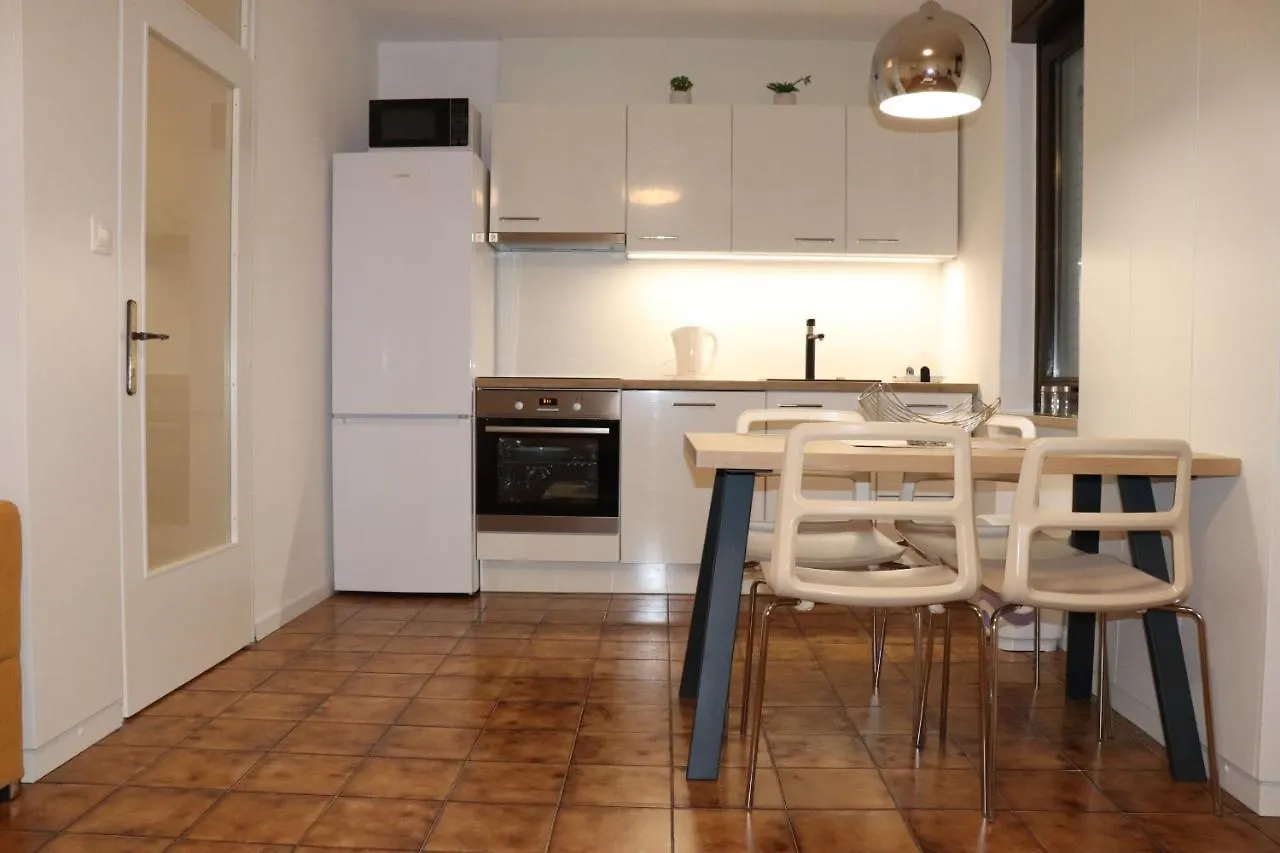 Apartments Zvezdica*** With Garden Zambratija  Croatia