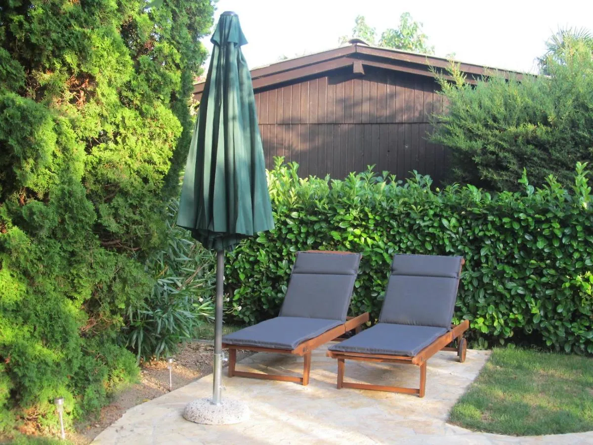 Apartments Zvezdica*** With Garden Zambratija  0*, Zambratija (Istria) Croatia